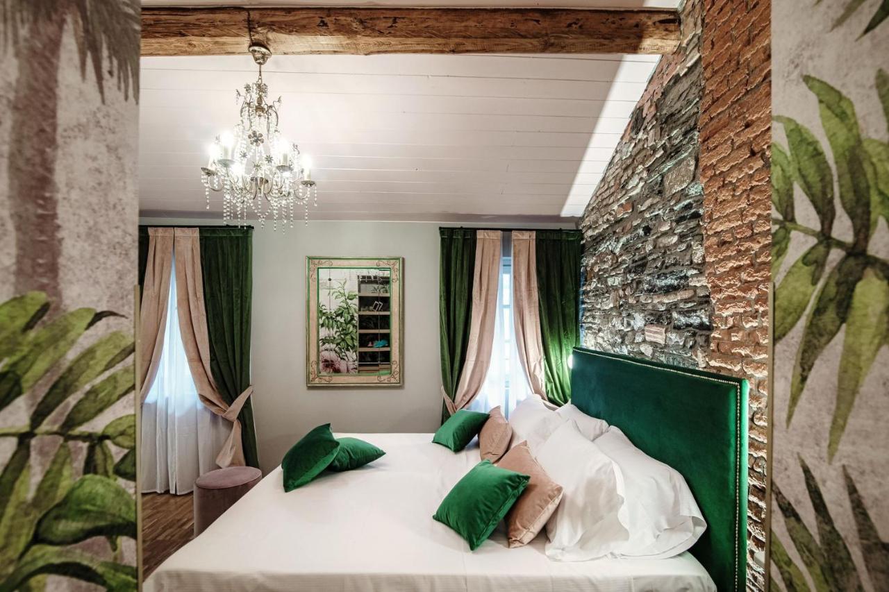 Aurum - Como Luxury Suites Экстерьер фото